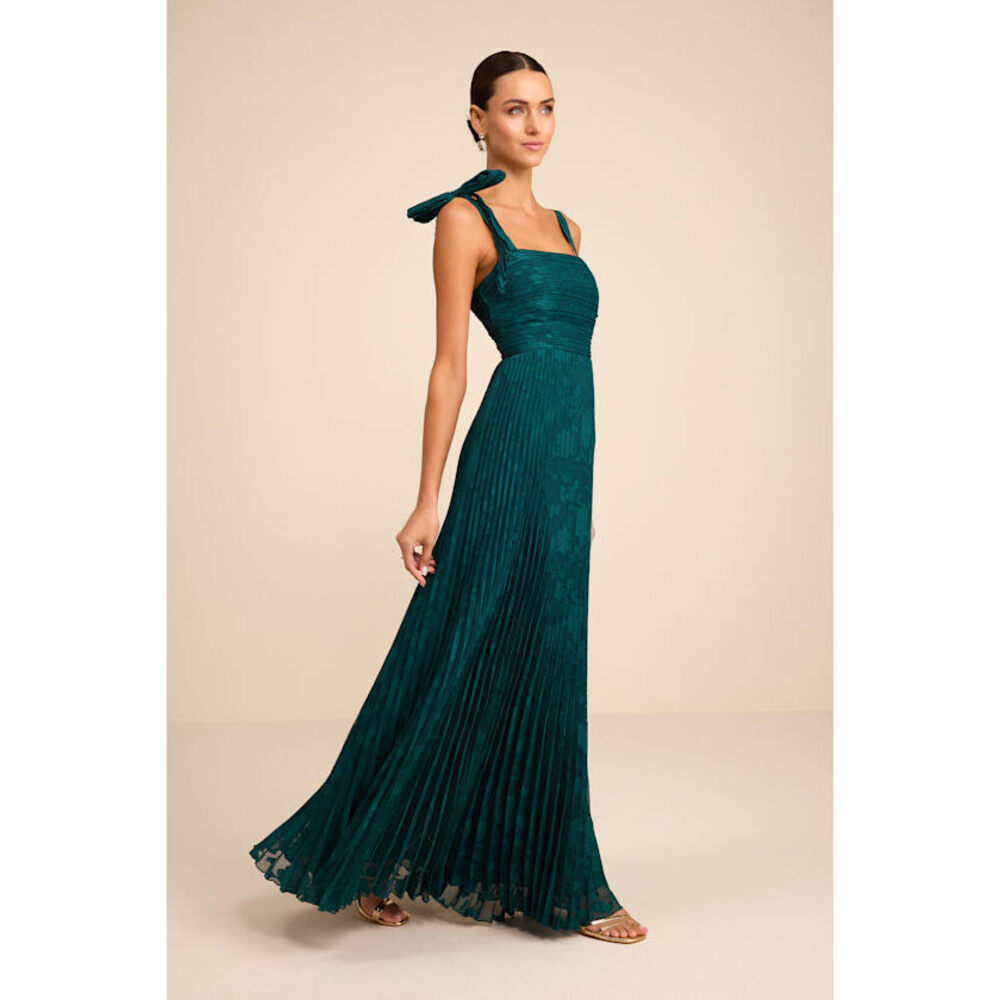 Lulus Nyssa Emerald Floral Burnout Pleated Maxi Dress Green - Size S